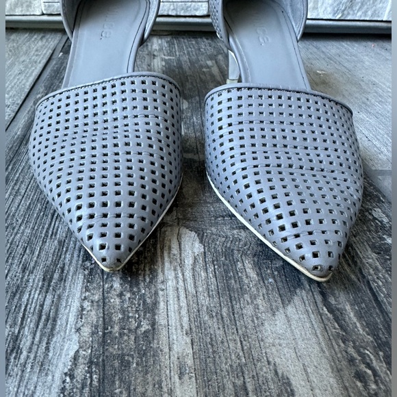 VINCE Mesh perforated Pointy gray leather kittens mid  heels. Size 7 - Picture 7 of 14